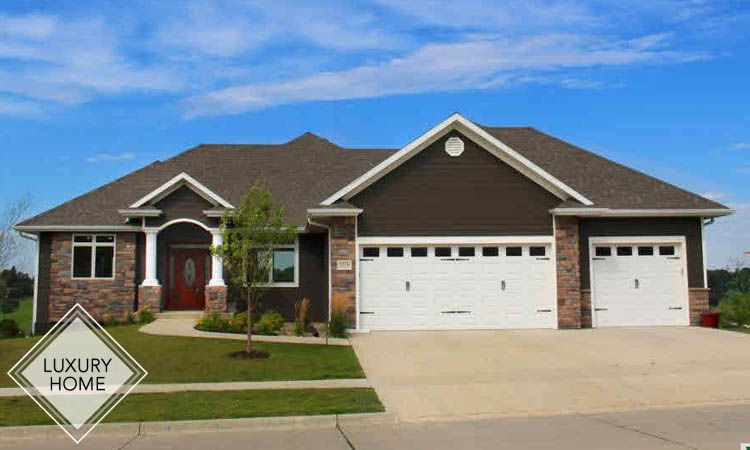 6530 Palm Valley, Sioux City, IA